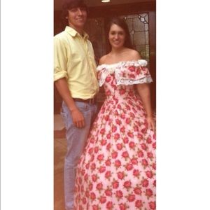 Southern Belle dress with Hoop Skirt included